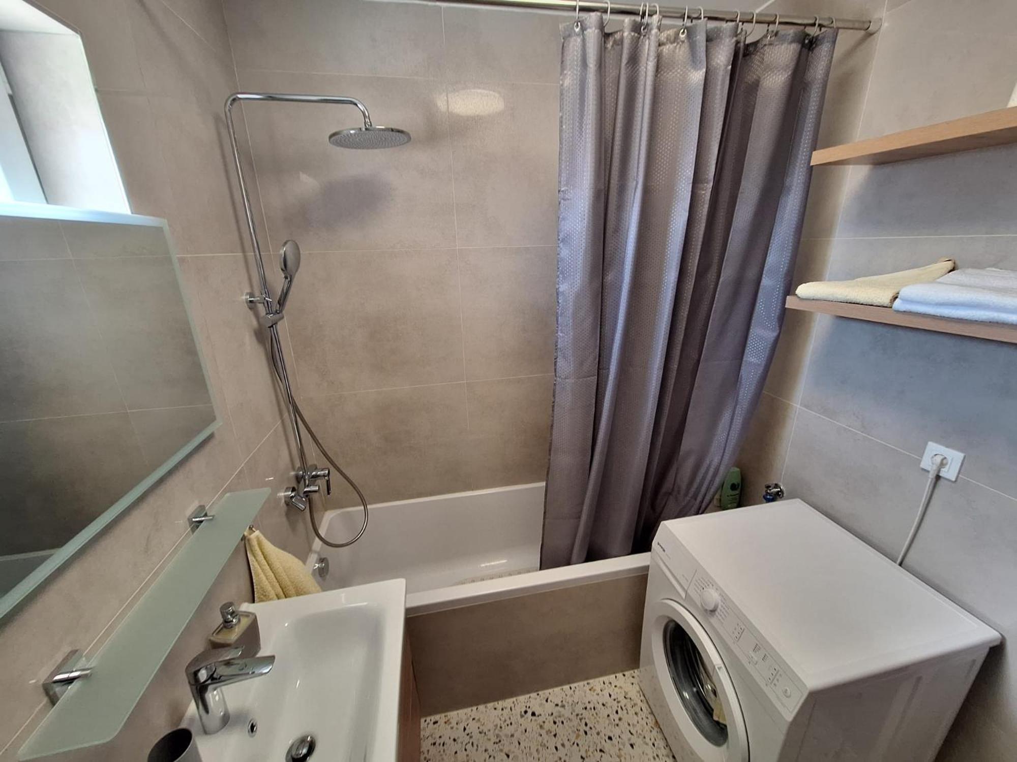 Apartment Doris Примоштен Экстерьер фото